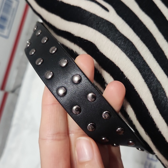 RARE❗️Rebecca Minkoff Calfskin & Leather Zebra Print Crossbody Purse Bag Handbag - Picture 13 of 17